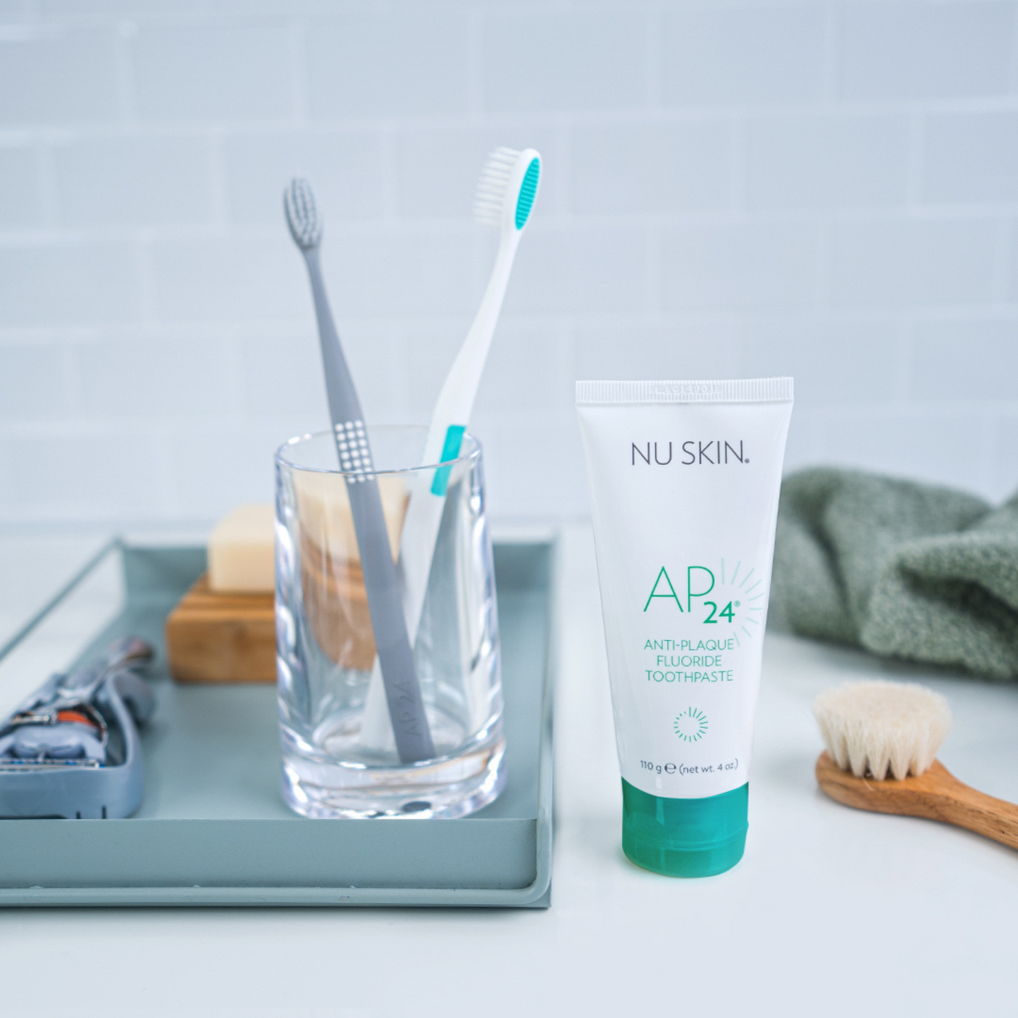 AP 24 Anti-plaque Fluoride Toothpaste