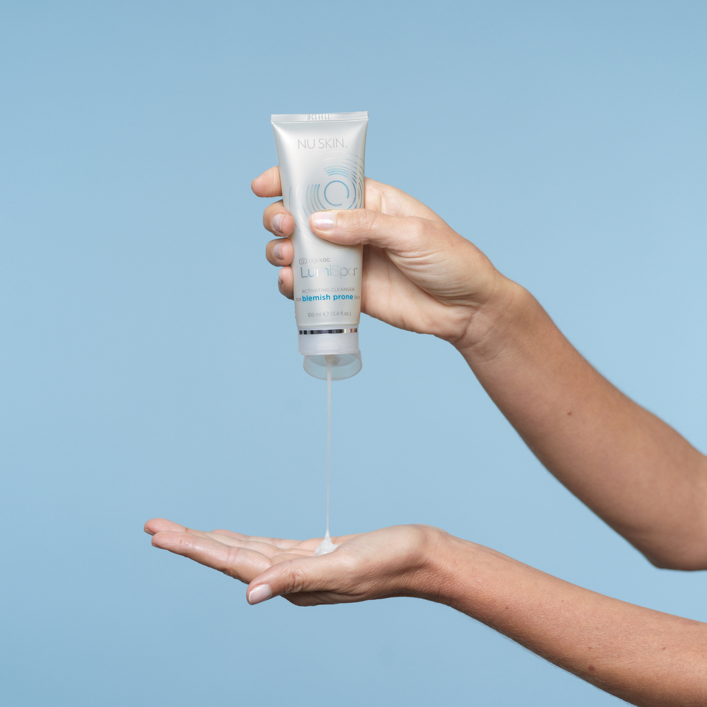 ageLOC LumiSpa iO volledige routine voor de onzuivere huid